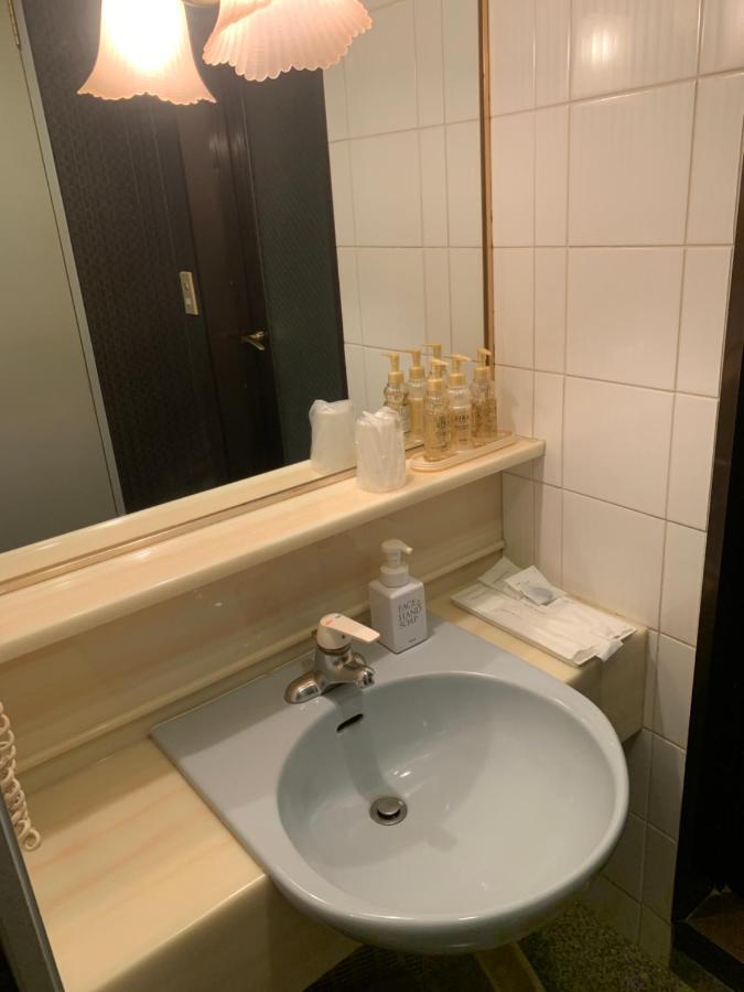 City Hotel Dolphin Tokyo Eksteriør billede